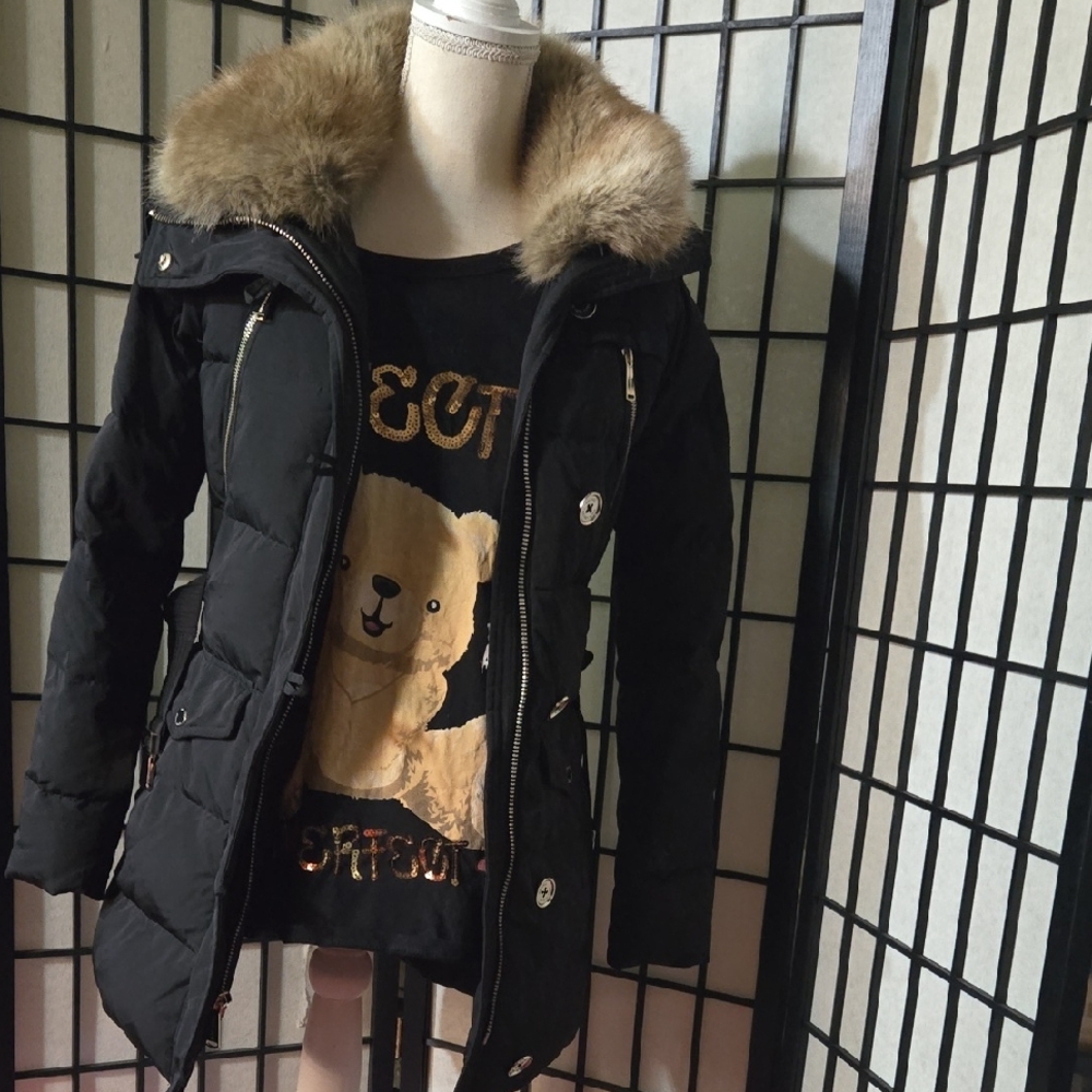 Michael Kors Black Puffer Jacket with Tan Faux Fur Collar